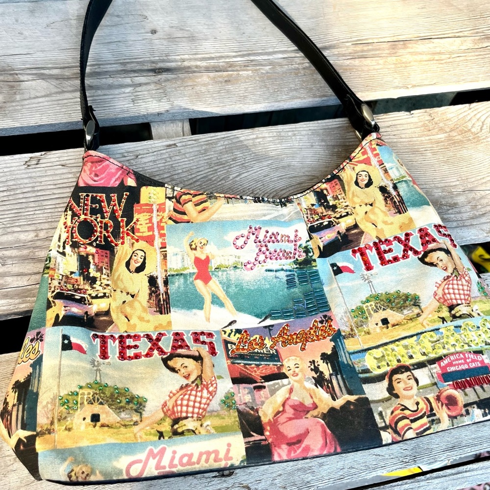 COPY - Novelty bag with crystal and bead accents